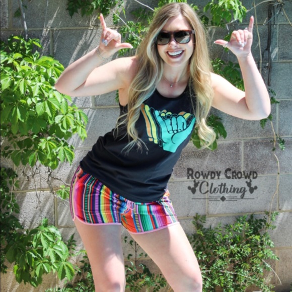 Rowdy Crowd Hang Loose Tank Top - Picture 7 of 8